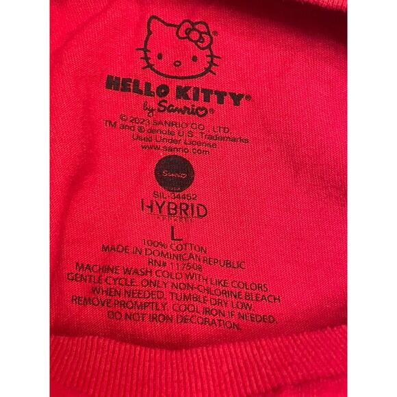 Sanrio Hello Kitty Crew Neck Short Sleeve T-shirt Size Large Red Graphic Cotton - Picture 4 of 4